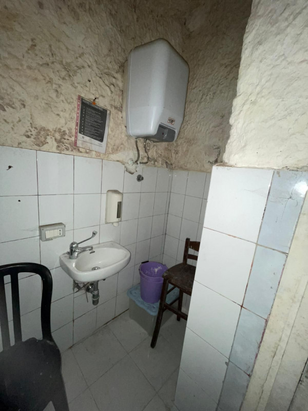 Negozio in vendita di 53 mq a Napoli Image 9