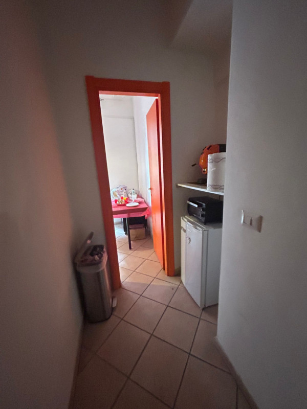 Appartamento in affitto di 50 mq a Napoli Image 2