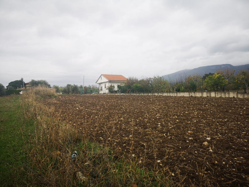Terreno in vendita di 6500 mq a Eboli Image 4