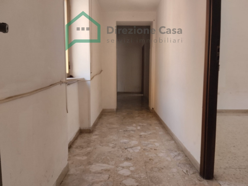 Appartamento in vendita di 135 mq a Napoli Image 6