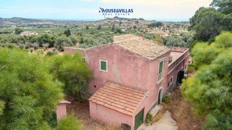 Villa in vendita di 456 mq a Noto Image 6