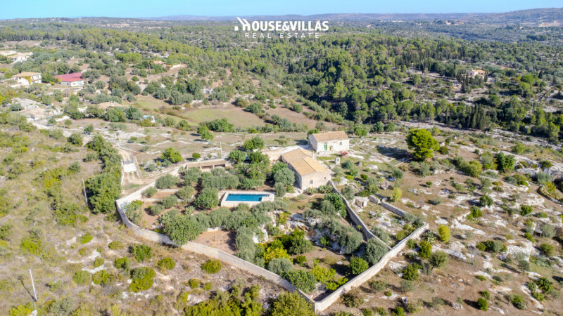 Villa in vendita di 400 mq a Noto Image 8