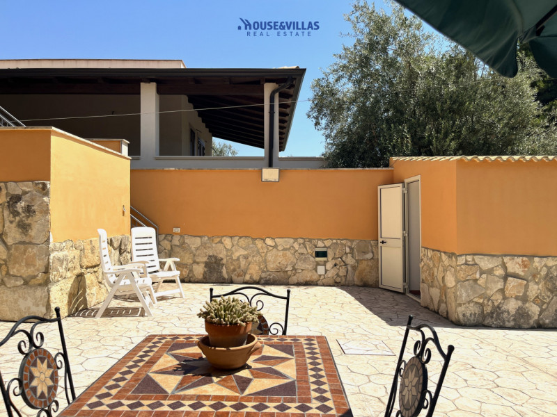 Villa in vendita di 147 mq a Noto Image 3