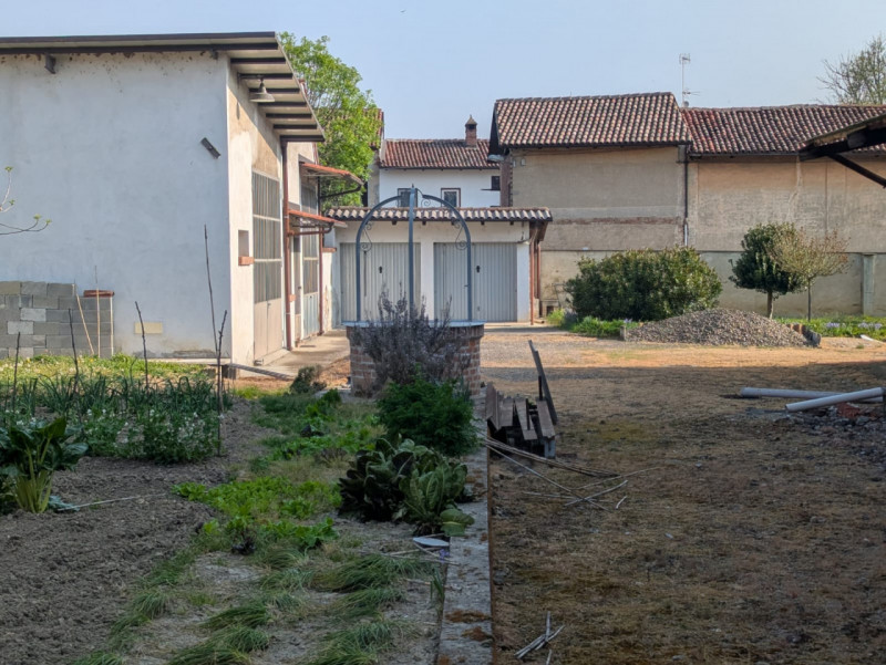 Casa singola in vendita di 300 mq a Occimiano Image 6