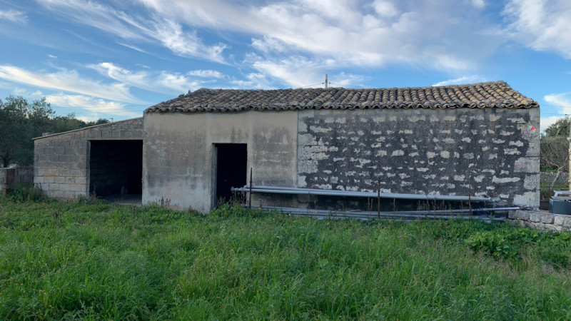 Casa singola in vendita di 140 mq a Modica Image 3