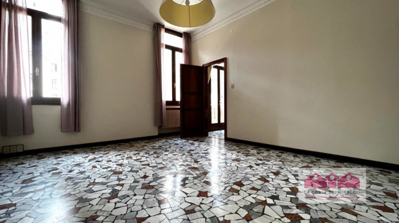 Appartamento in affitto di 100 mq a Vicenza Image 2