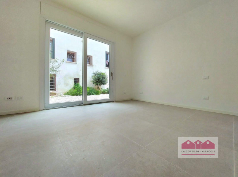 Appartamento in affitto di 90 mq a Vicenza Image 3