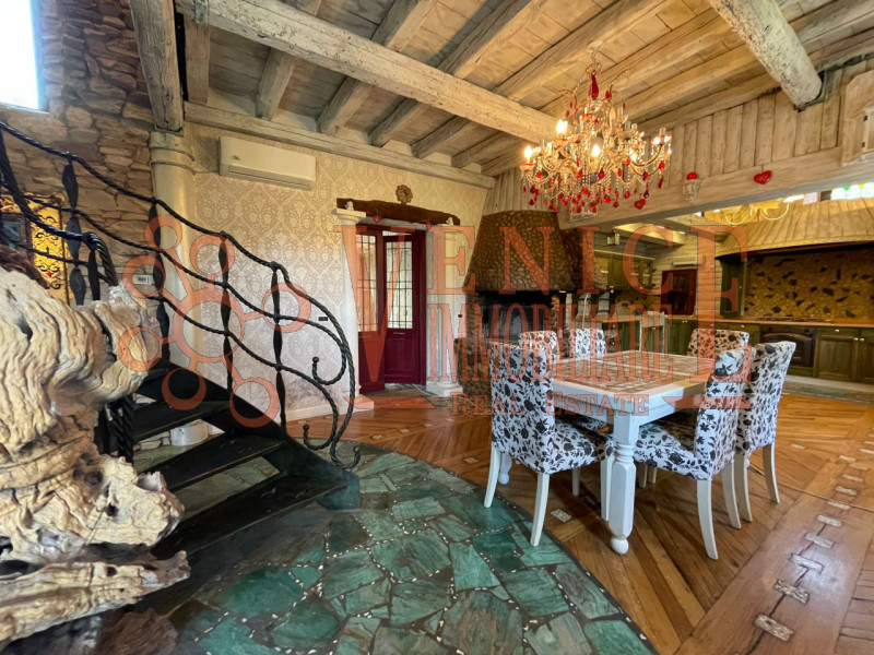 Casa singola in vendita di 275 mq Image 8