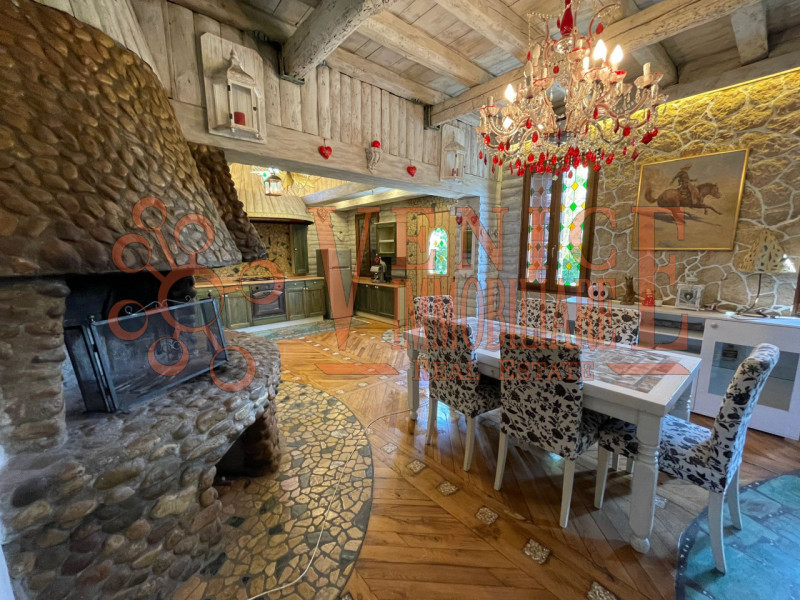 Casa singola in vendita di 275 mq Image 4