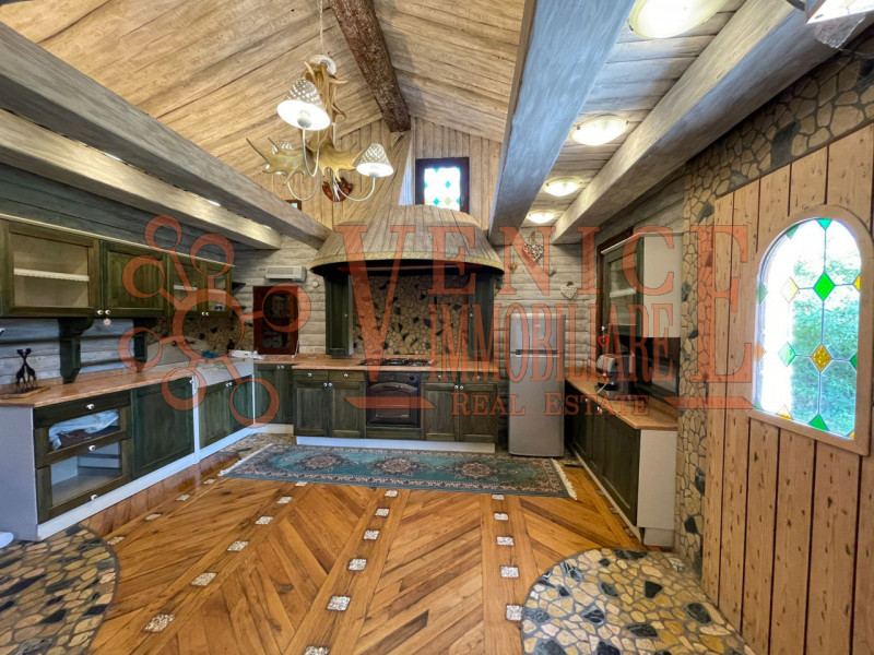 Casa singola in vendita di 275 mq Image 9