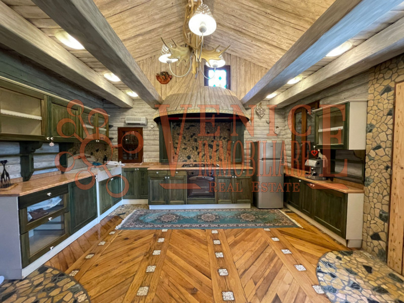 Casa singola in vendita di 275 mq Image 9