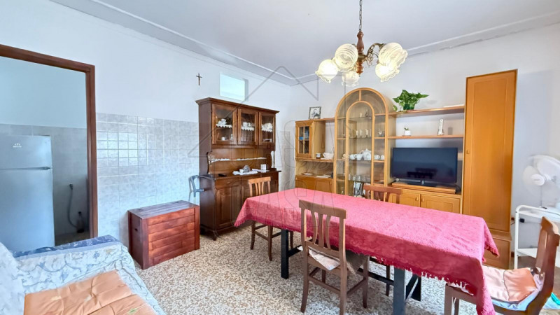Casa singola in vendita di 150 mq a Villa Estense Image 4
