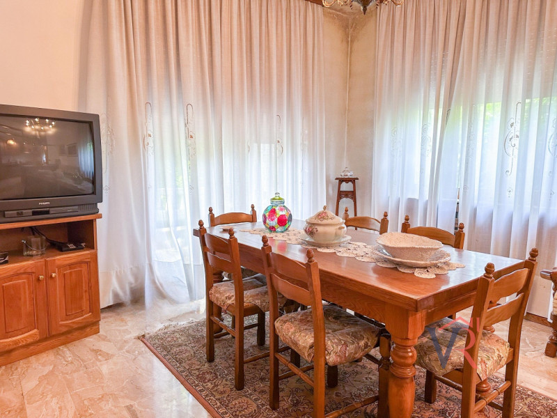 Villa in vendita di 402 mq Image 9