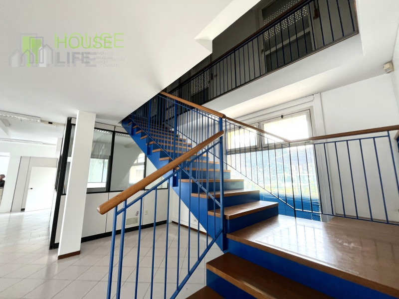 Negozio in affitto di 120 mq Image 9