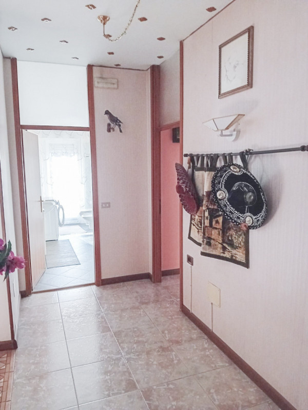 Appartamento in affitto di 110 mq Thumbnail