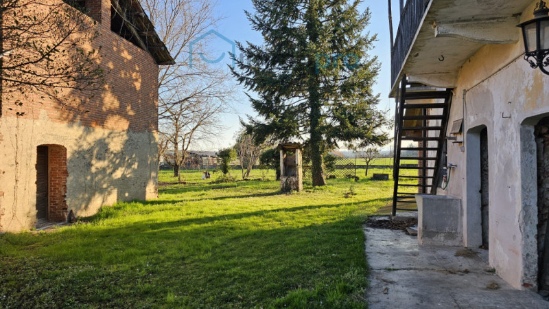 Rustico in vendita di 218 mq Thumbnail