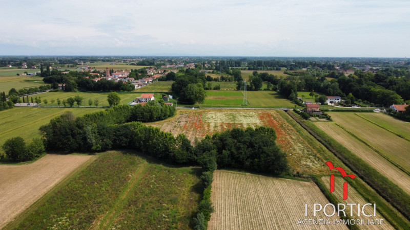 Terreno in vendita di 21100 mq Image 3