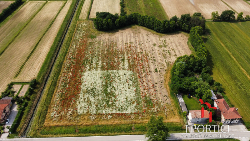 Terreno in vendita di 21100 mq Image 7