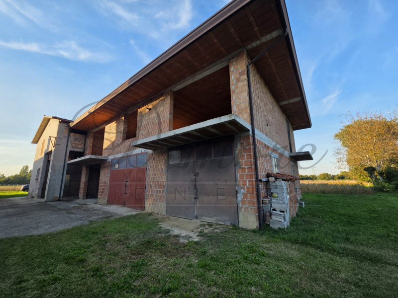 Rustico in vendita di 500 mq Image 10