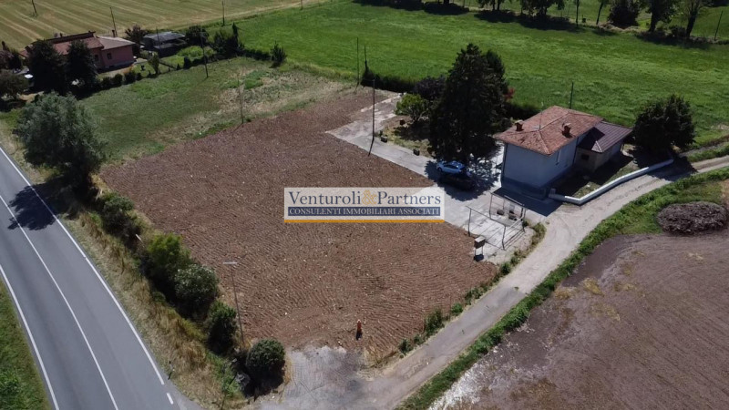 Terreno in vendita di 1100 mq Image 5