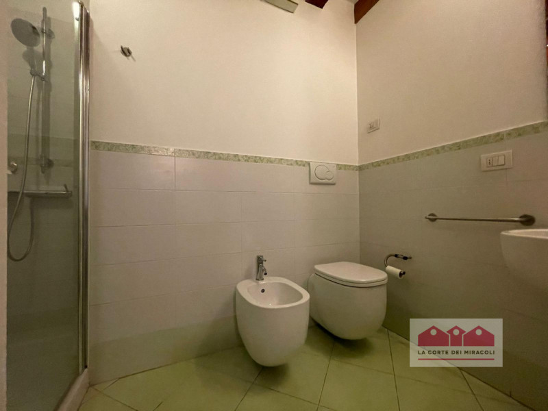 Appartamento in affitto di 141 mq Image 6
