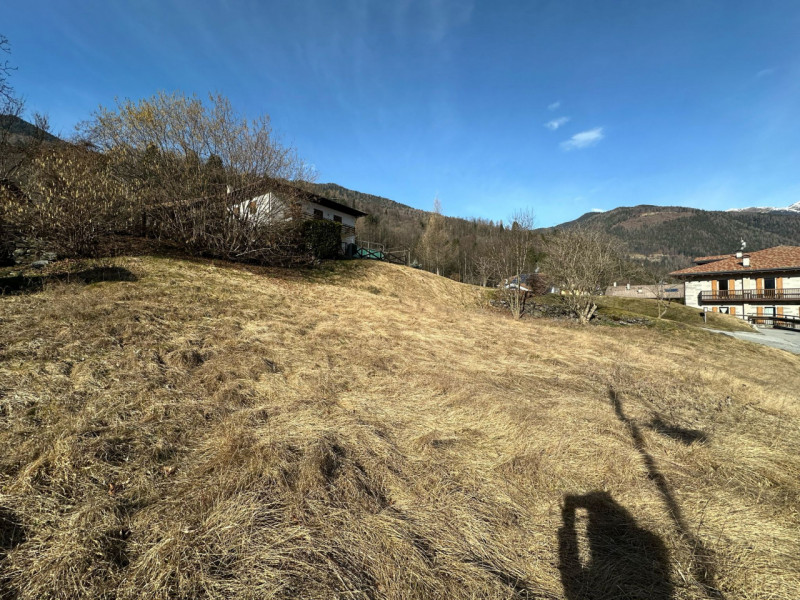 Terreno in vendita di 815 mq Image 1