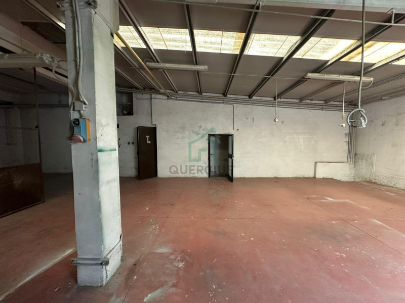 Magazzino in vendita Image 8