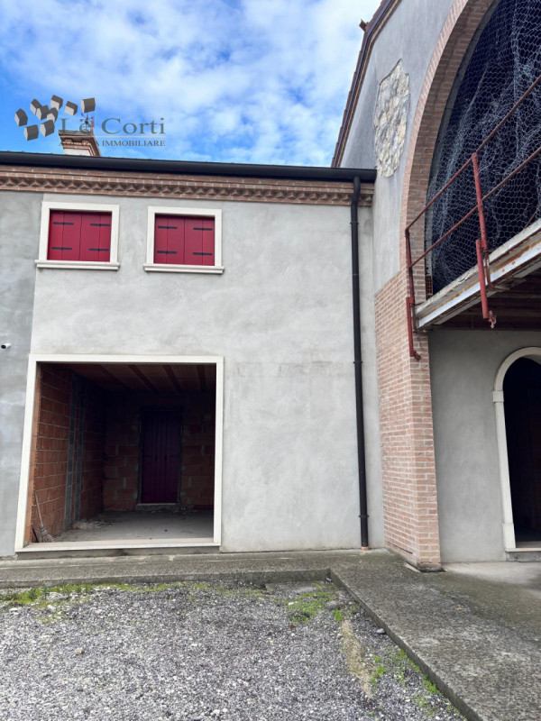 Bifamiliare in vendita di 200 mq Image 2