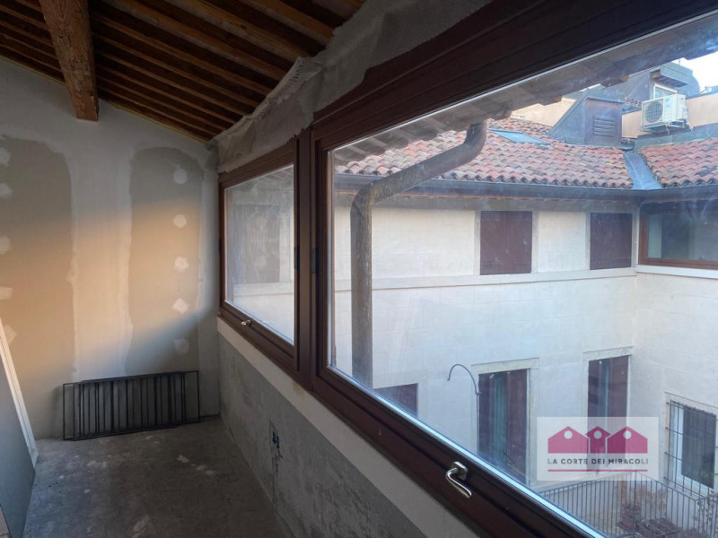 Appartamento in vendita di 210 mq Image 5