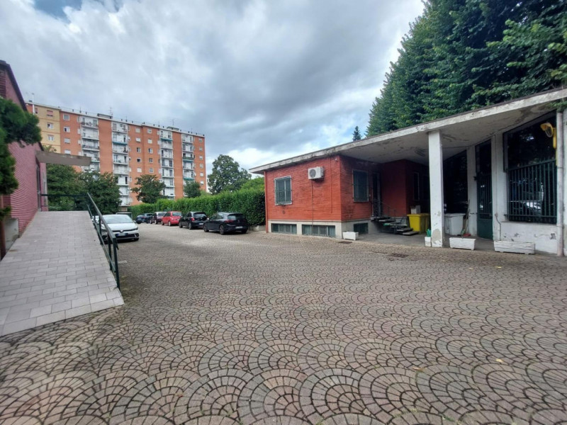 Villa in vendita di 1560 mq Image 5