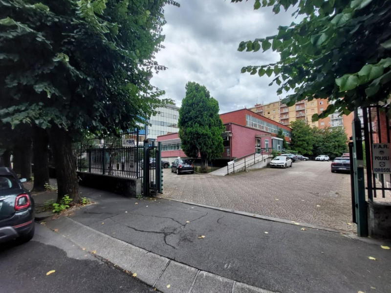 Villa in vendita di 1560 mq Image 3